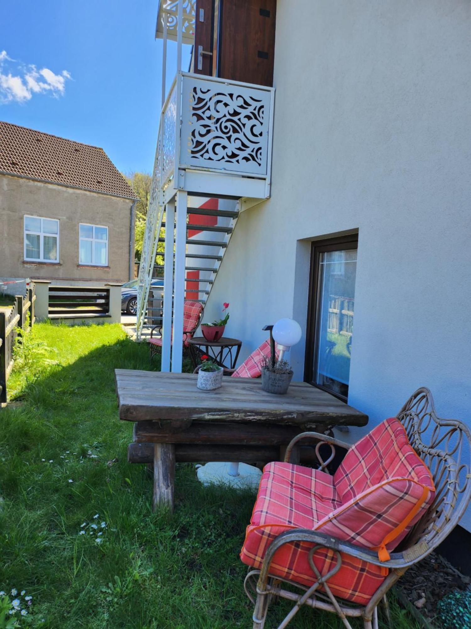 Patzig Ferienhaus Ani & Apartment Rustikal מראה חיצוני תמונה