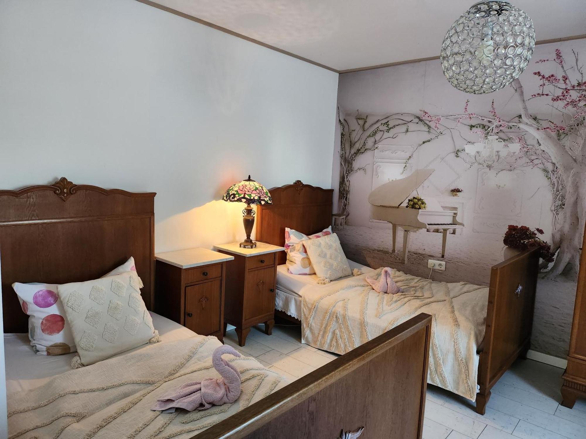 Patzig Ferienhaus Ani & Apartment Rustikal מראה חיצוני תמונה